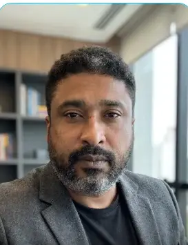 Rodrigo Borges, desenvolvedor e criador de soluções digitais.